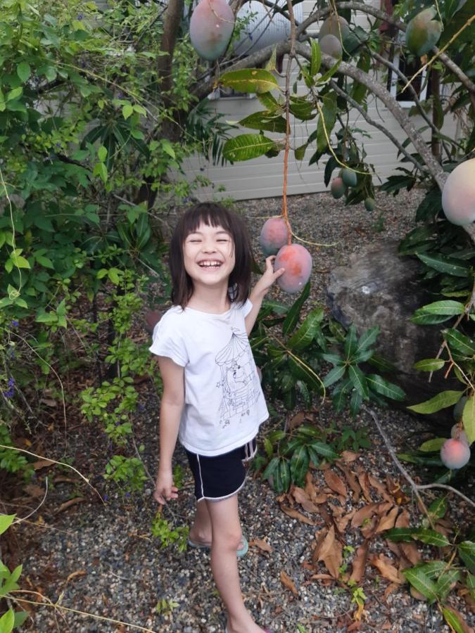 Travellers Paradise Cairns Luaran gambar A girl with Down syndrome