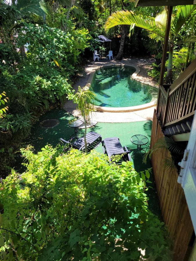 Travellers Paradise Cairns Luaran gambar The pool at the hotel