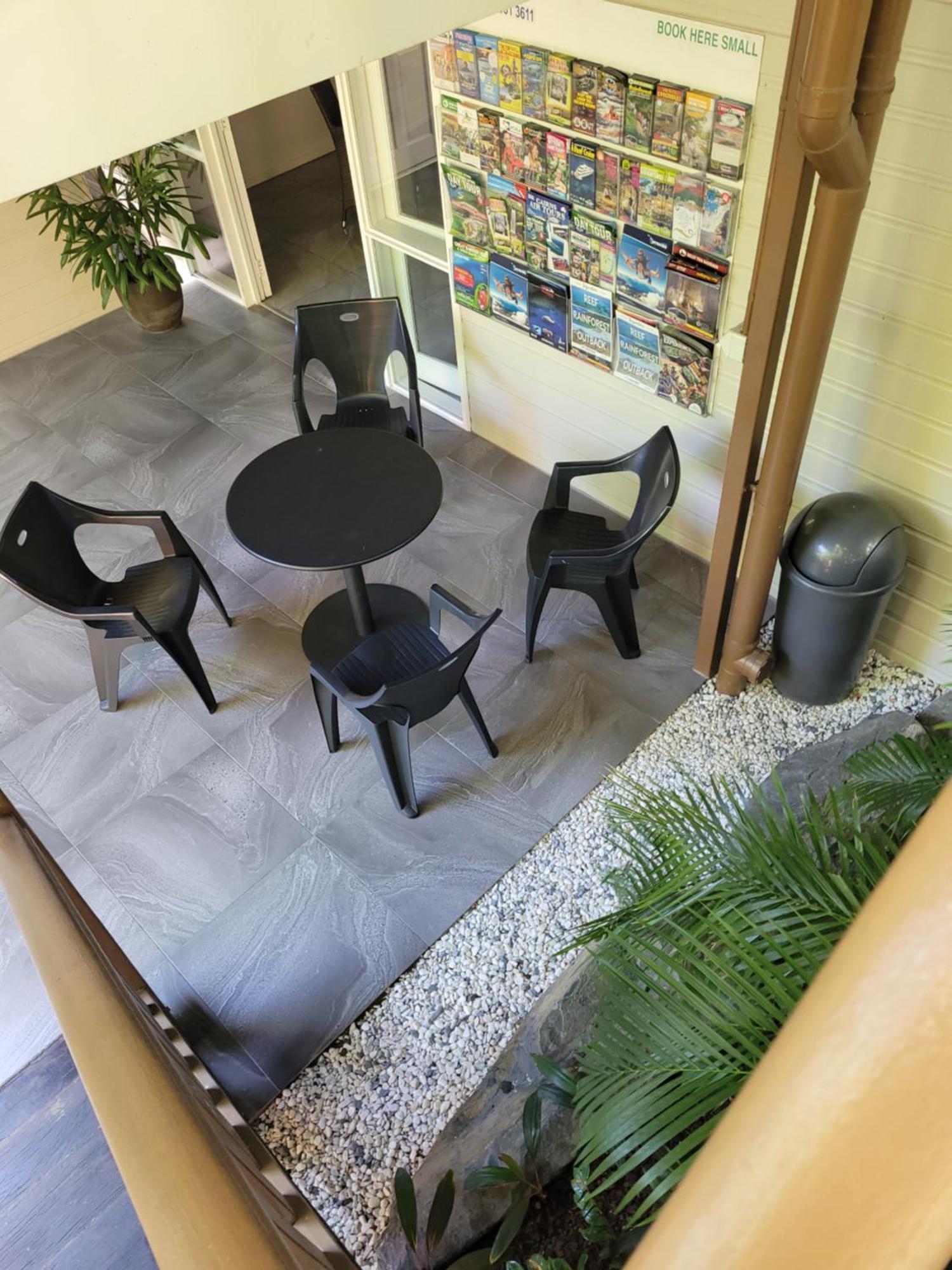 Travellers Paradise Cairns Luaran gambar The interior of the station